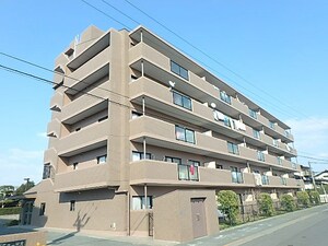 パークアベニュー出水外観写真