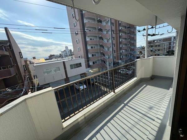 ベランダ・バルコニー(現況優先)