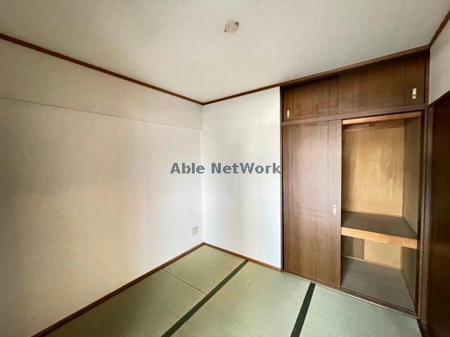 物件内観写真8　(同型　現況優先)