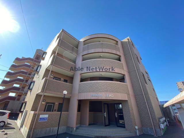 グラスリードの物件外観写真