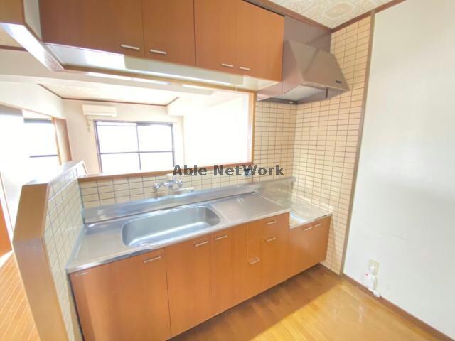 物件内観写真11　(同型反転　現況優先)