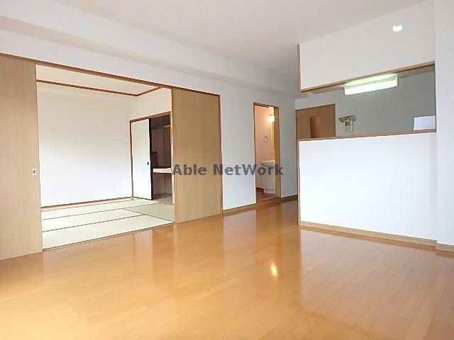 物件内観写真6　(同型　現況優先)