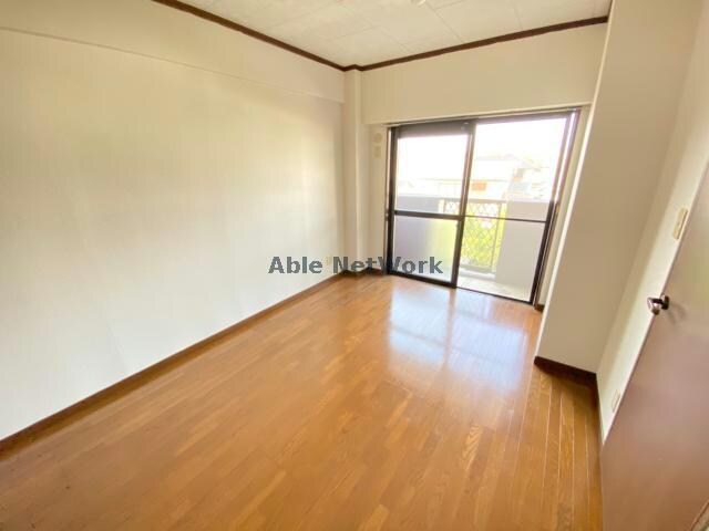 物件内観写真8　(同型　現況優先)