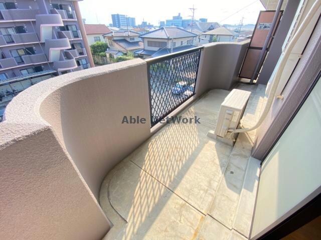 物件内観写真17　(同型　現況優先)