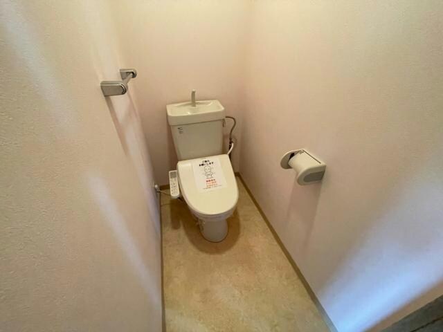 物件内観写真12　(同型　現況優先)