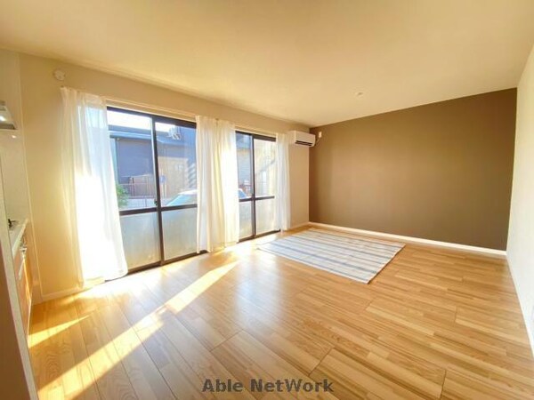 リビングダイニング