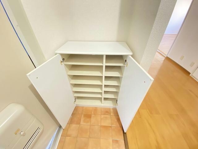 物件内観写真9　(同型　現況優先)