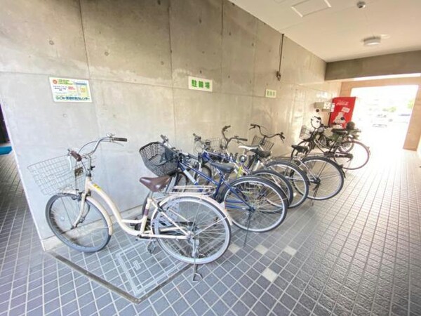 駐輪場