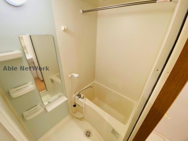 物件内観写真8　(同型反転タイプ)