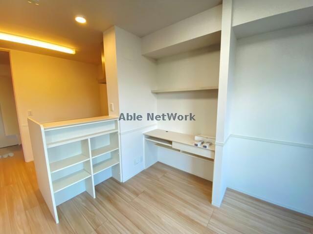 物件内観写真7　(同型反転タイプ)