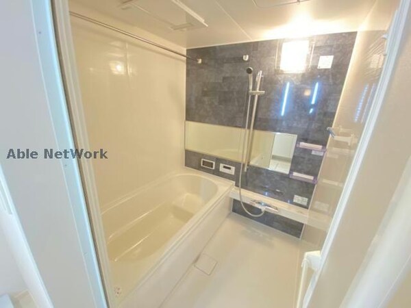 バス／シャワールーム等(同型反転タイプ　現況優先)