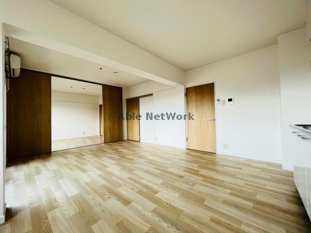 物件内観写真6　(同型タイプ　現況優先)