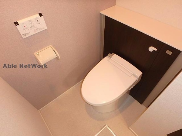 トイレ(同型イメージ)