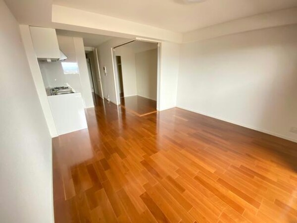 リビングダイニング