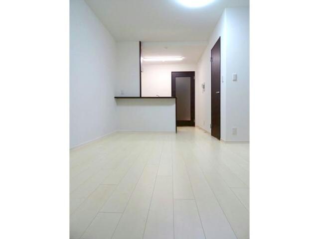 物件内観写真2　(※現況優先)