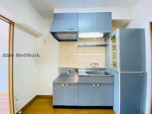 物件内観写真6　(同型反転　現況優先)