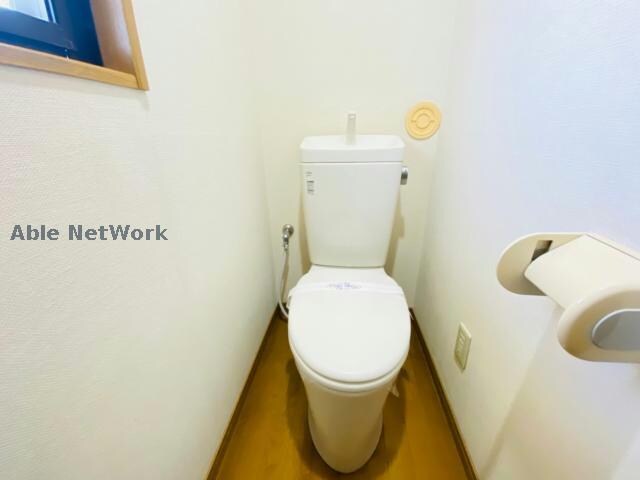 物件内観写真8　(同型反転　現況優先)