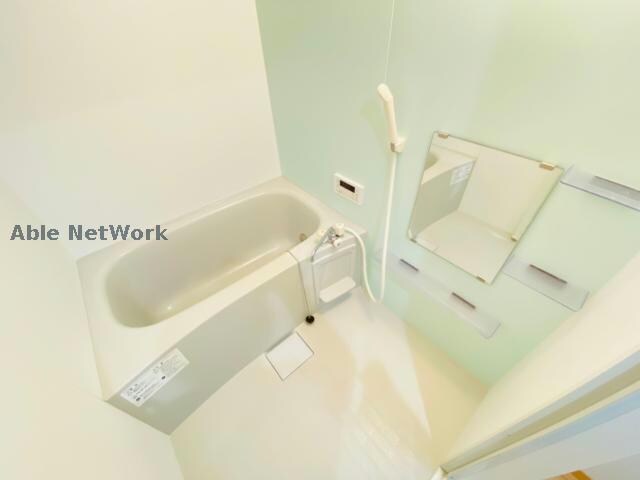 物件内観写真10　(反転同型)