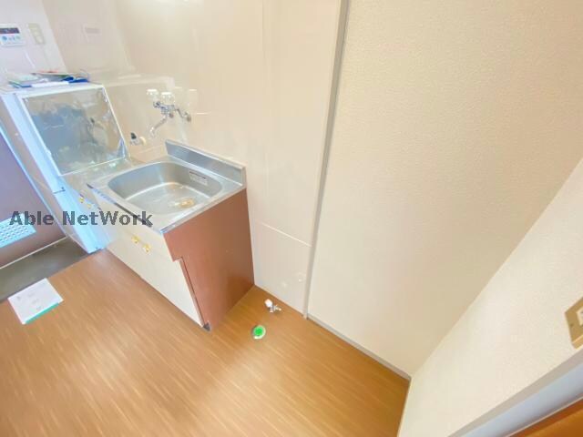 物件内観写真4　(同型タイプ　現況優先)