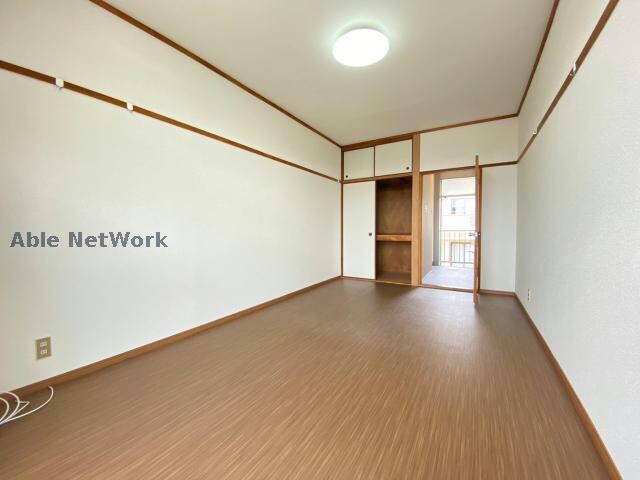 物件内観写真7　(同型タイプ　現況優先)