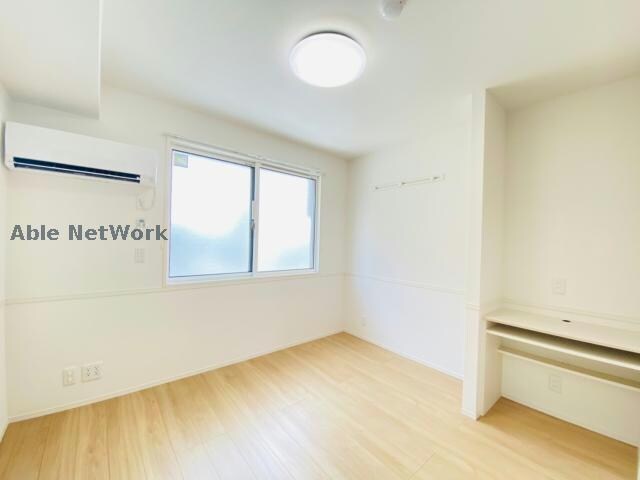 物件内観写真12　(※同型　現況優先)