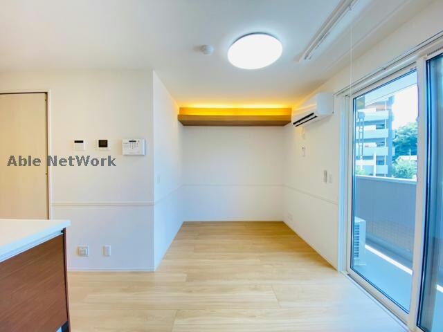 物件内観写真14　(※同型　現況優先)