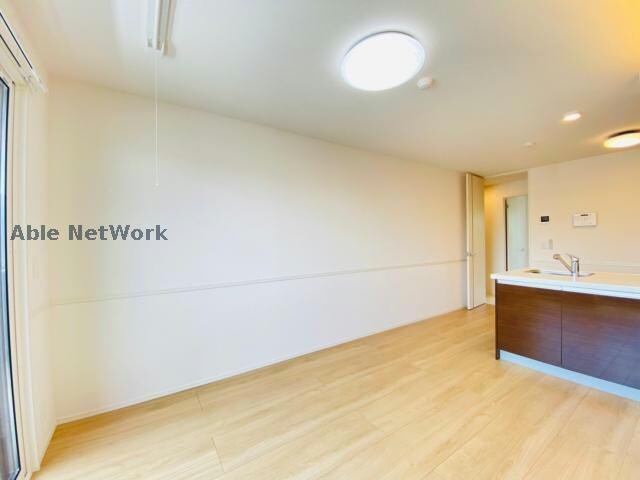 物件内観写真15　(※同型　現況優先)