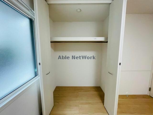 物件内観写真6　(同型反転タイプ　現況優先)