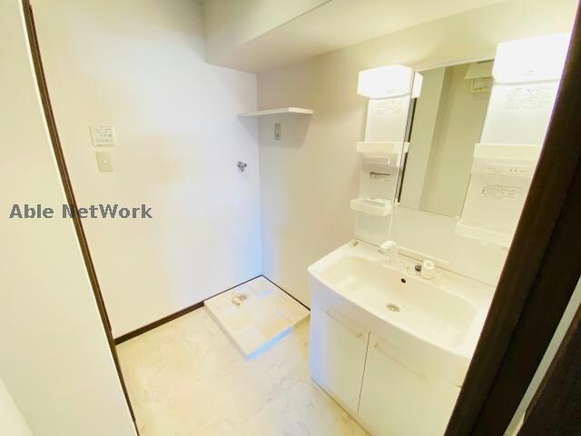 物件内観写真8　(※同型　現況優先)