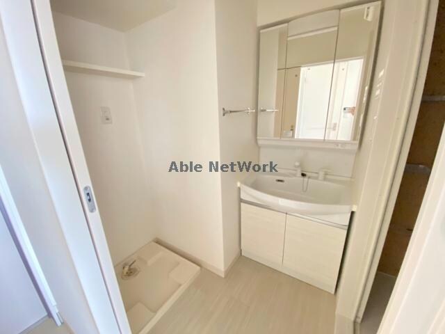 物件内観写真7　(同型　現況優先)