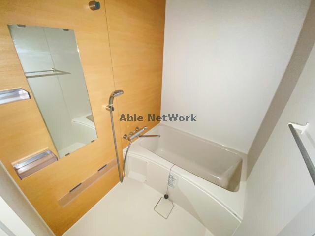 物件内観写真8　(同型　現況優先)