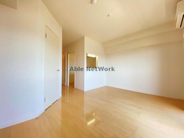 物件内観写真3　(同型　現況優先)