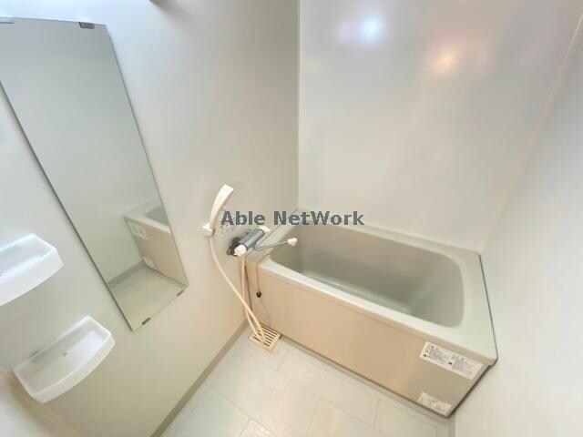 物件内観写真6　(同型反転　現況優先)