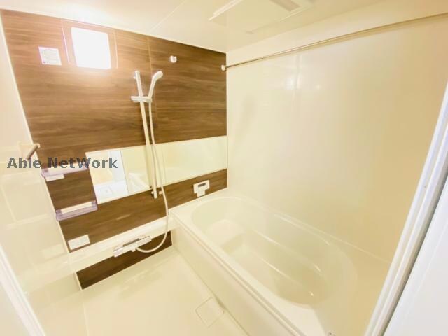 物件内観写真10　(※同型・現況優先)