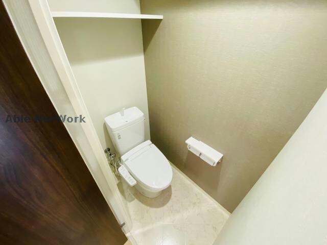 物件内観写真19　(温水洗浄便座)