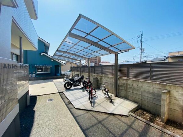 駐輪場