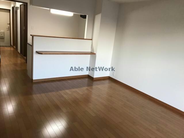 物件内観写真4　(同型タイプ　現況優先)