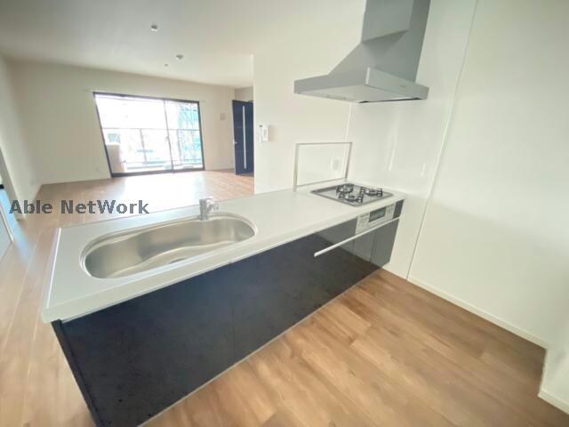 物件内観写真9　(※同型・現況優先)