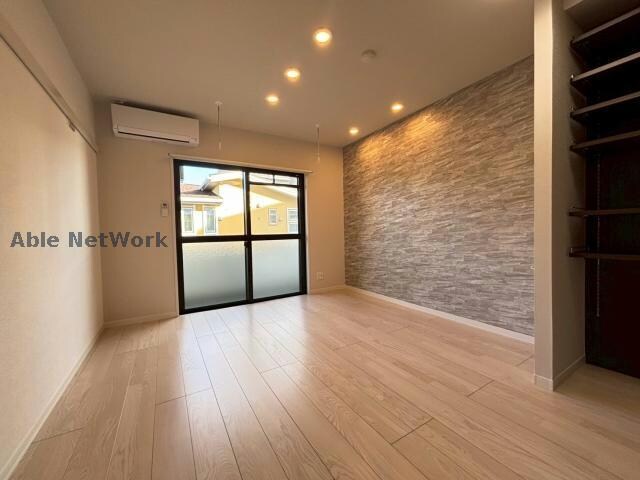 リビングダイニング