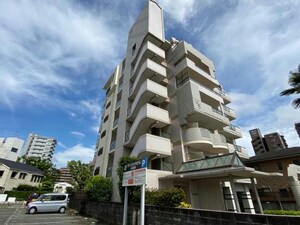 ヴィラ水前寺外観写真