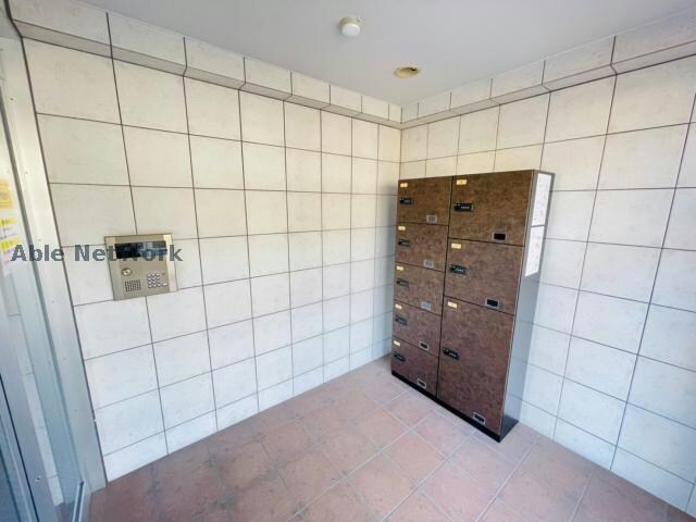 物件外観写真3　(宅配ボックス)