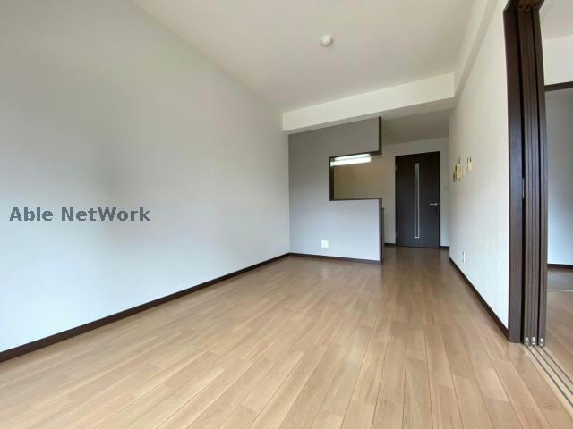 物件内観写真4　(※同型・現況優先)