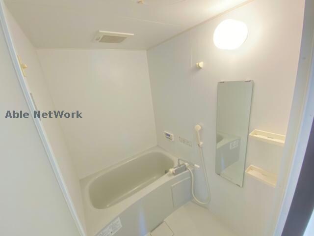 物件内観写真18　(※同型・現況優先)