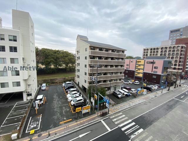 物件内観写真14　(※同型・現況優先)