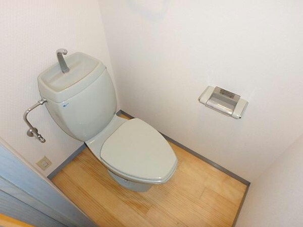 トイレ(※リフォーム前・現況優先)