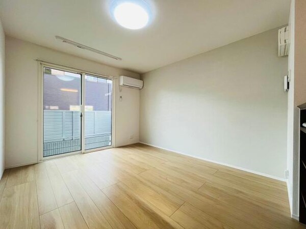 空調設備(同型　現況優先)