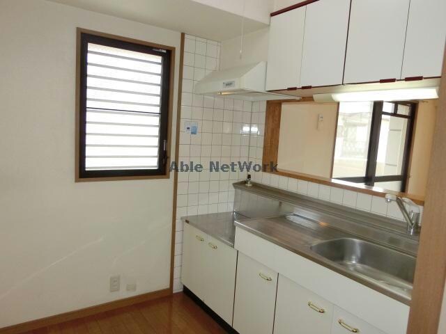 物件内観写真7　(※同型　現況優先)