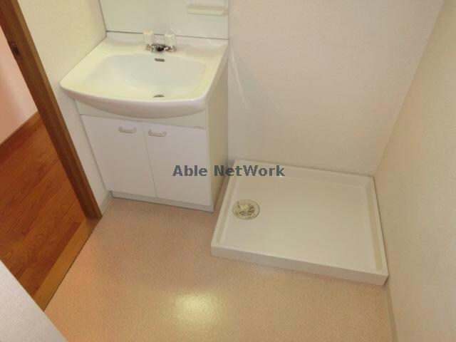 物件内観写真13　(※同型　現況優先)