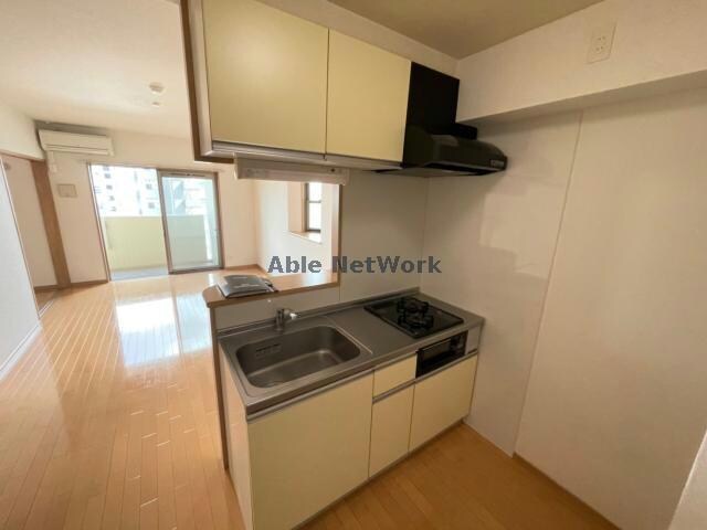 物件内観写真8　(同型　現況優先)