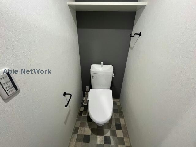 物件内観写真8　(同型反転　現況優先)